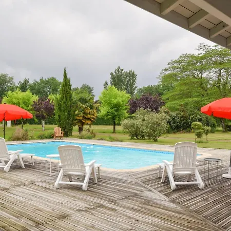 Beautiful Holiday In Darmagnac With Pool *